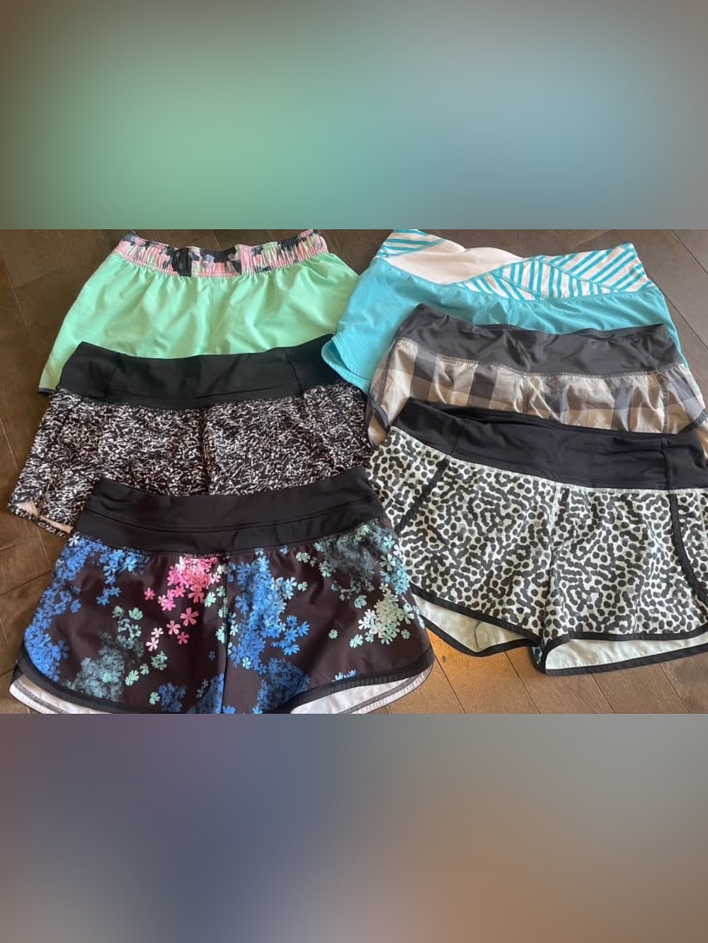 Size 8 lululemon shorts